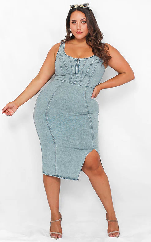 MavEra Denim Midi Dress - Acid Wash